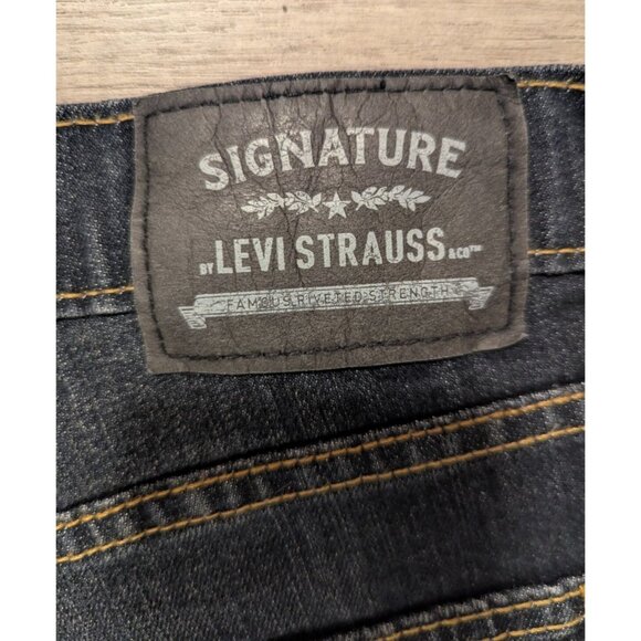 Signature Levi Strauss Levi’s Denim Shorts Men’s W 32 (34) Jeans Relaxed  Fit - Picture 5 of 10